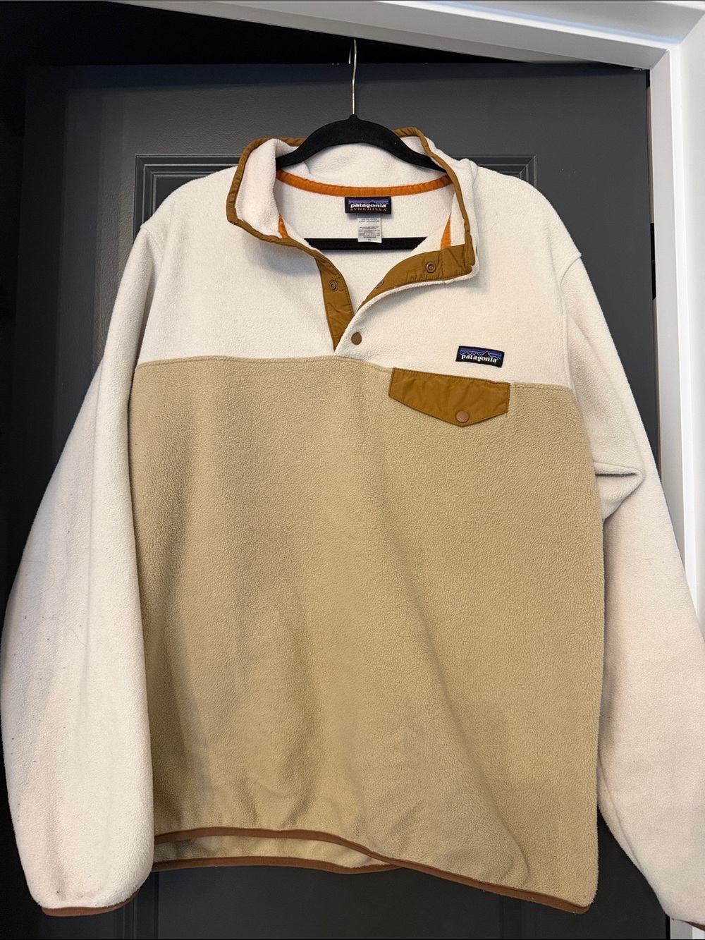Patagonia Women’s Two-Tone Fleece Pullover - Cream & Tan
